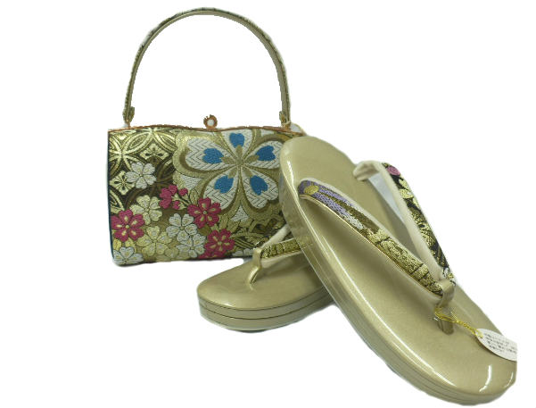 お洒落 振袖用 振袖用 草履 バック セット 黒地 桜 柄No.3101 お洒落 振袖用 振袖用 草履 バック セット 黒地 桜 柄No.3101 和装・和服